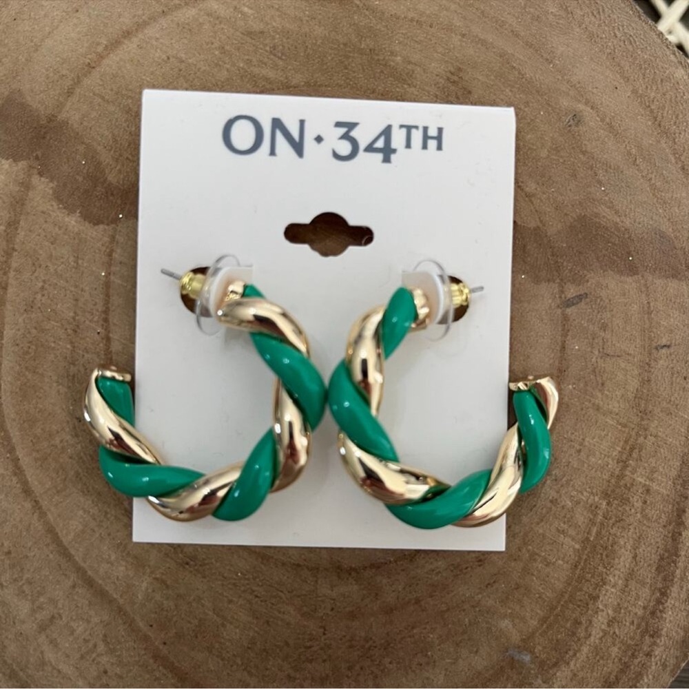 Elegant Green and Gold Twisted Hoop Earrings - Picture 2 of 5